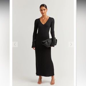 DISSH REIGN BLACK SLEEVED KNIT MIDI DRESS